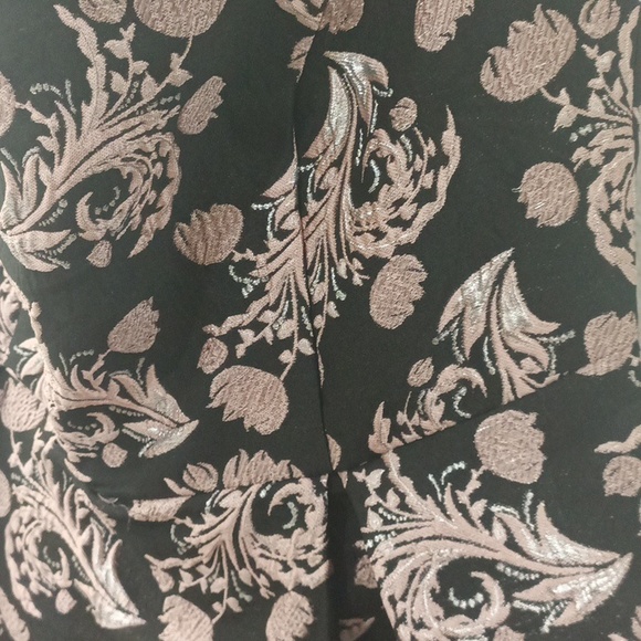 Francesca's Dress Size L - Picture 12 of 12